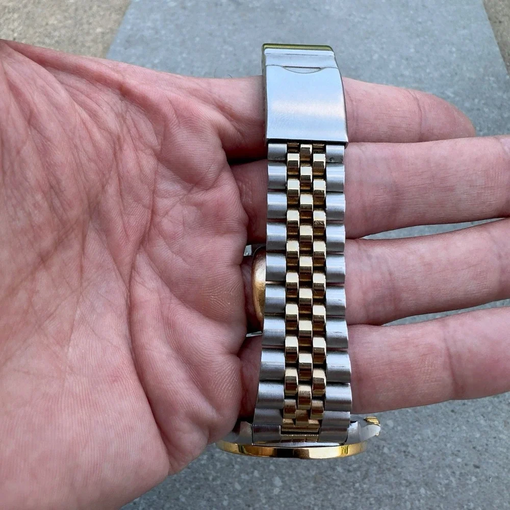 Swiss Military Watch 70028 All Stainless Steel Swiss Made Water Resistant 5 ATU